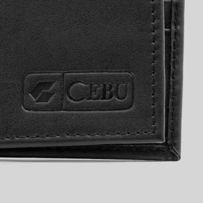 Cartera de Piel Negra Clásica